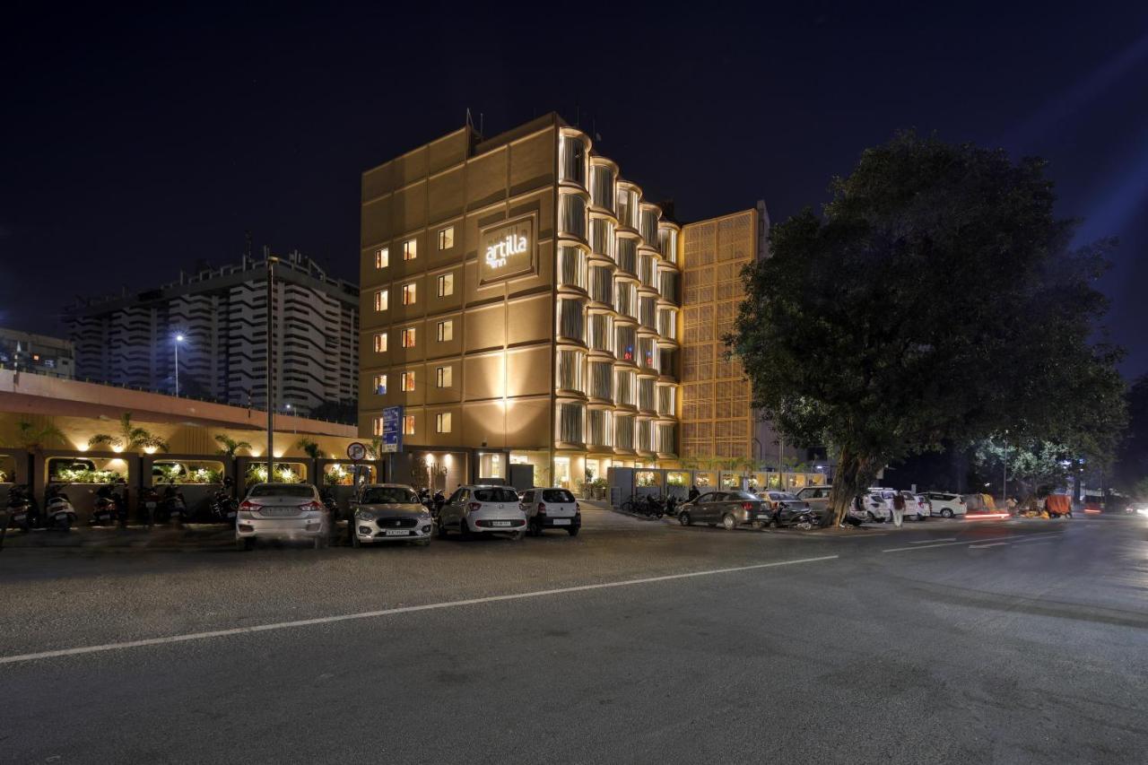 אחמדאבאד Artilla Inn מראה חיצוני תמונה
